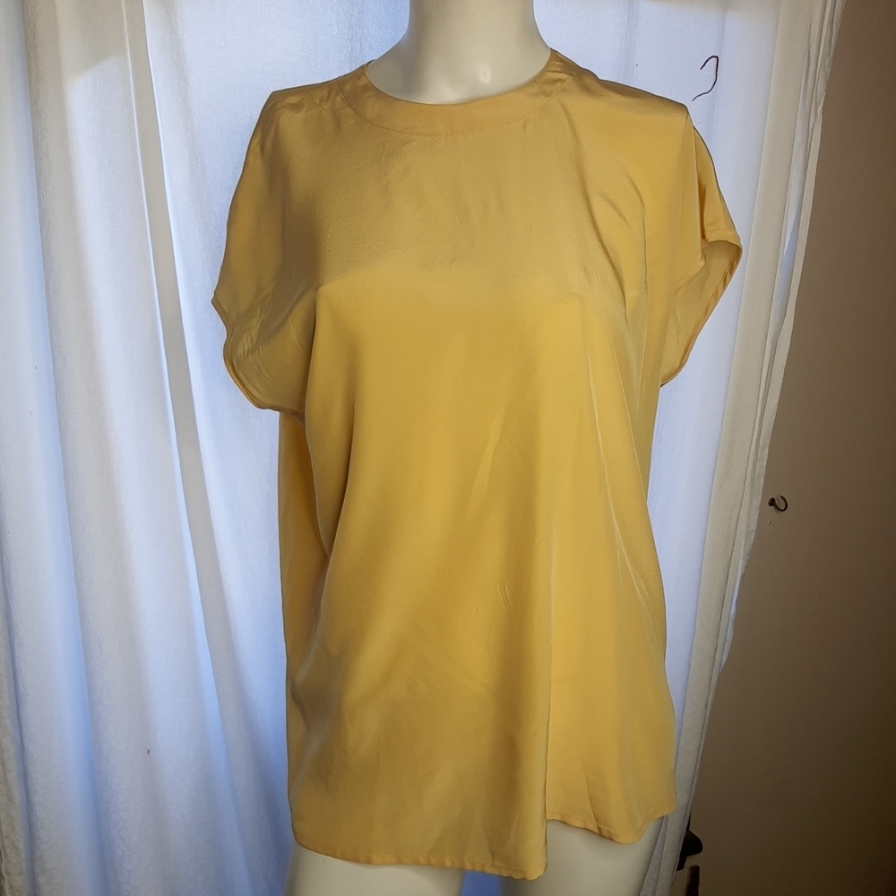 St. John Silk Top